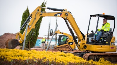 Cat 303 E Cr Mhex And 289 C On A Hillside C10295836