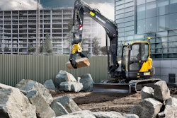 The ECR88D mini-digger is fitted with a Diesel Particulate Filter as standard, making it ideal for use in Low Emission Zones.