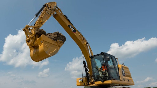 Cat 323 Hex Working Shot, Horizontal