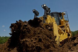 D8 T Earthmoving