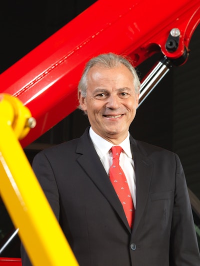 Manitou Michel Denis