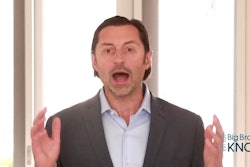 Maxresdefault 5a2562bd7ff82