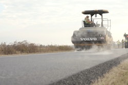 With 9 miles of single-overlay Level 1 Superpave, some of the common challenges for the project were traveling ruts, heavy Louisiana soils and irregular core sample analysis.