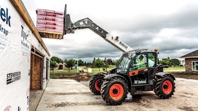 Bobcat V723 Telescopic Tool Carrier1