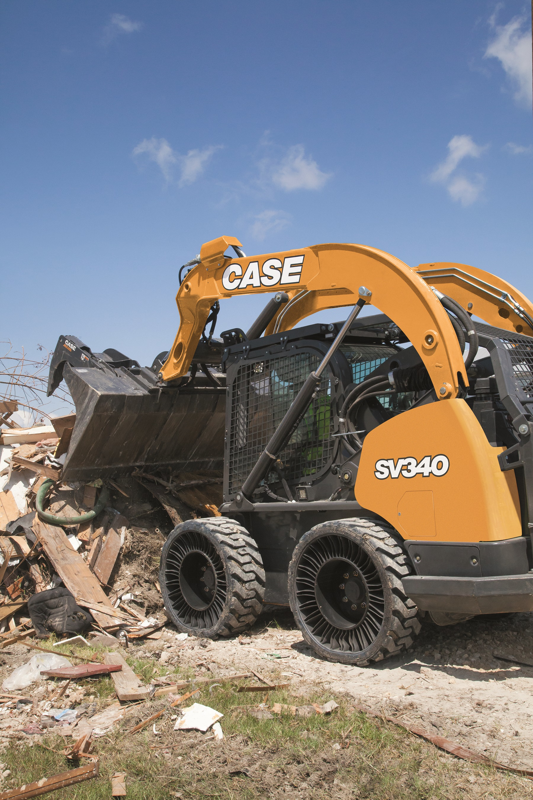 CASE Makes Michelin X Tweel Airless Radials A Factory Option On All Skid-steer Loader Models ...