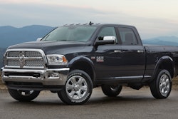 Rm017 002 Tf7e4vd2857o0cjkuib9jn6hd63c