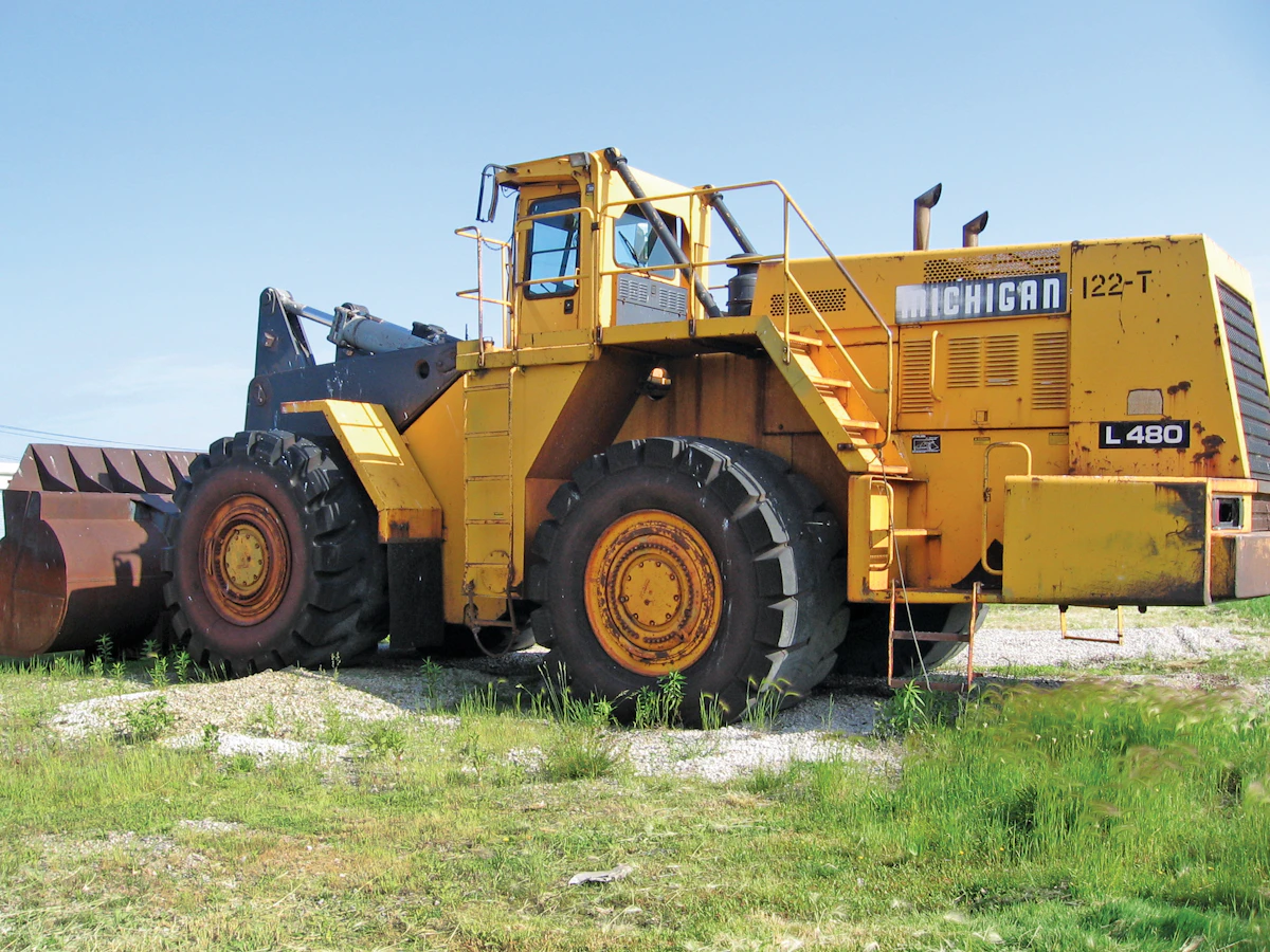 Managing an Aging Construction Fleet | For Construction Pros