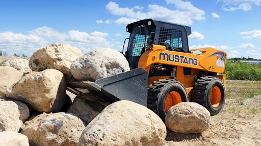 Mustang 4200 V Rocks Lifestyle 004