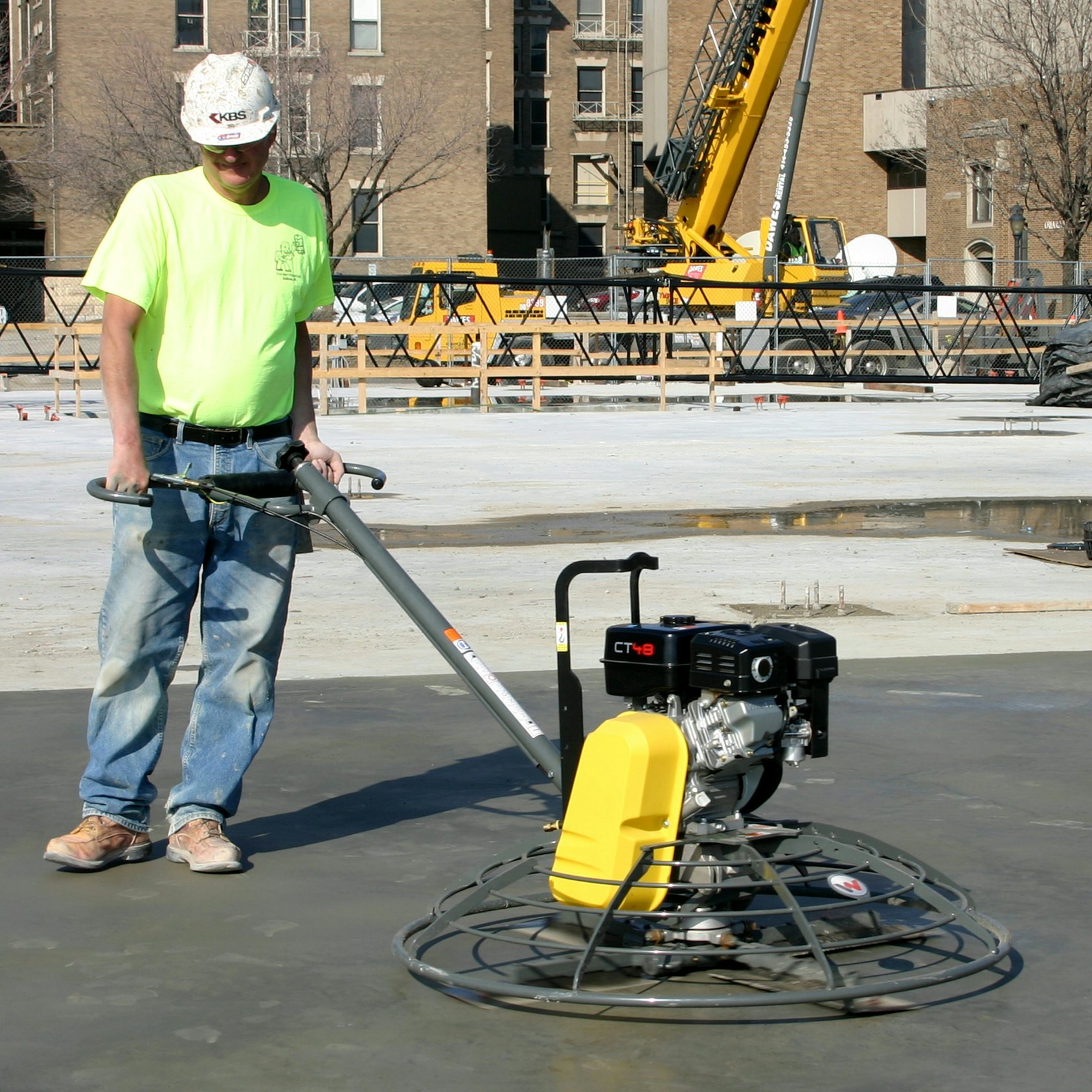 Wacker 48 power shop trowel