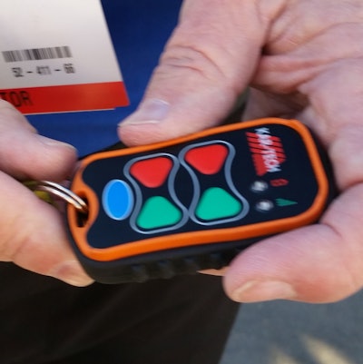 Vacuworx Remote (1)