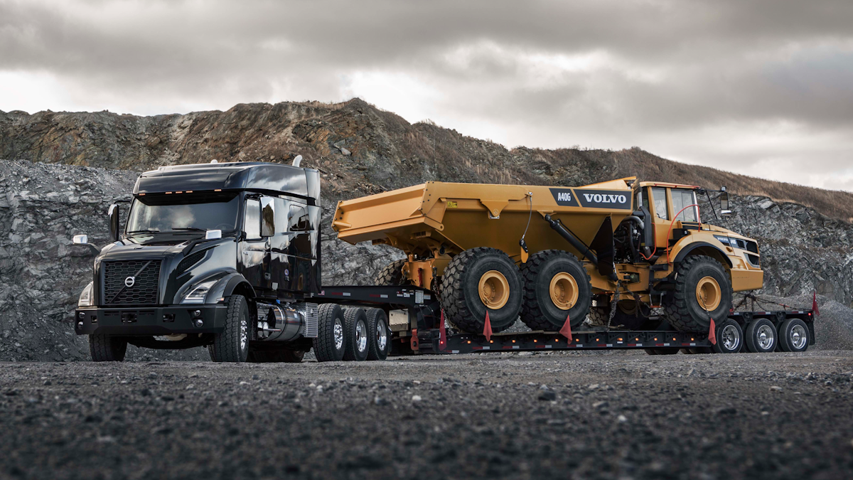 Volvo Trucks New Vnx Series Built Specifically For Heavy Haul Tasks From Volvo Trucks North America For Construction Pros