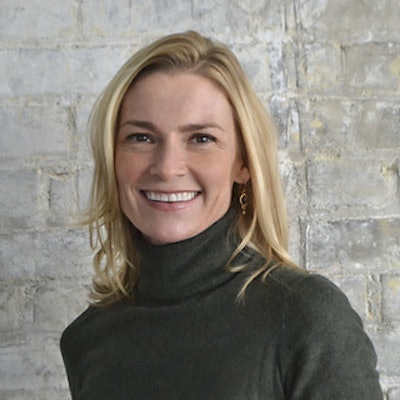 Jenny Lescohier Headshot