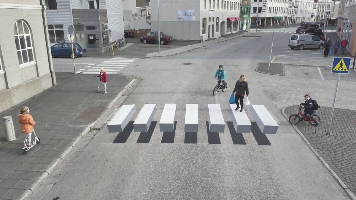how to stripe a "3D" crosswalk For Construction Pros