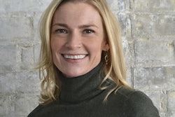 Jenny Lescohier Headshot 5ab411ad4d692