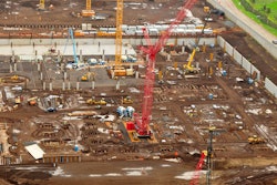 Contractors in Hawaii chose the MLC300 for a large-scale construction project due to its higher capacity at longer radii compared with competing crawler cranes.