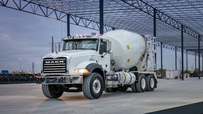 180719 Mack Granite