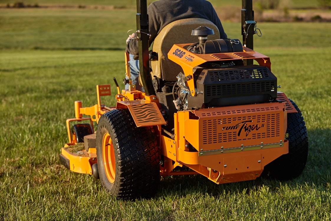 Vanguard Increases Engine Options Available On SCAG Turf Tiger II Commercial Mower From Vanguard Manufacturing Inc. For Construction Pros