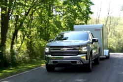 Chevrolet will introduce several towing features to improve customers’ trailering experiences on the 2019 Silverado 1500 pickup truck.