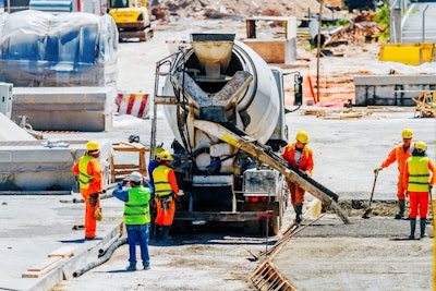 Arrive at the jobsite ready to pour using VERIFI® in-transit concrete management.