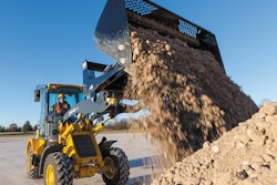 John Deere Roll Out Buckets (1)