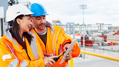 The share of women employed in the construction industry remains around only 9%.