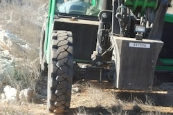 Following the design phase, the TeleMaster was tested on Continental’s proving grounds in Uvalde, Texas, and by JLG in their Orrville, Ohio, facility.