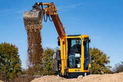 Hce Cummins Electric Mini Excavator Web Banner