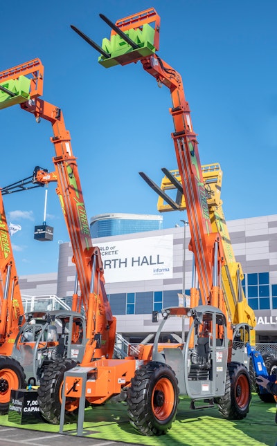 New Xtreme Xr742 (right) And Xr944 (left) At World Of Concrete 2019