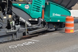 Voegele Super 1800 3i Spray Jet