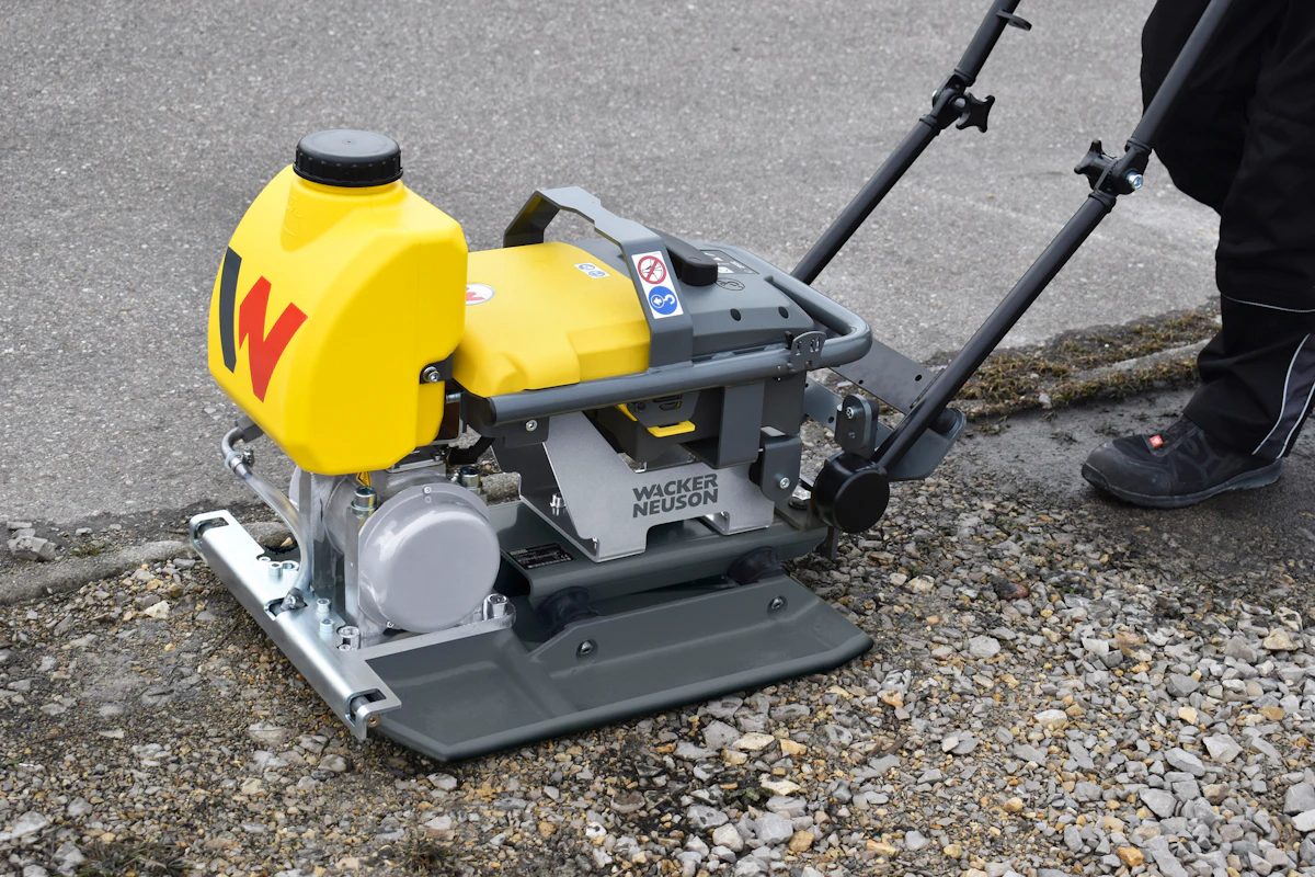 Wacker Neuson Debuts Construction Industry’s First Battery-powered ...