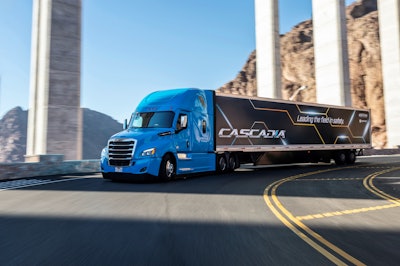 Daimler Trucks North America introduces the first SAE Level 2 automated truck in series production in North America with the latest enhancements to the Freightliner new Cascadia.