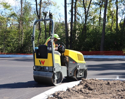 6 Wacker Neuson Rd12 Ride On Roller Action2 2019