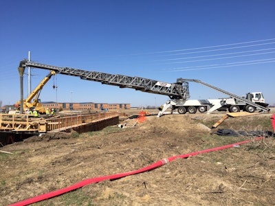 Pictured here is a bridge deck placement. A familiar piece of equipment on a heavy industrial construction site, Schwing’s Loop Belt conveyors specialize in moving concrete, sand and other material quickly and efficiently.