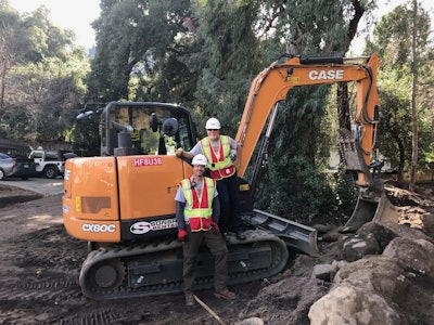 Case Sonsray Machinery Provide Team Rubicon With Equipment For California Wildfire Response