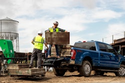 Every new 2020 Super Duty includes FordPass Connect embedded 4G LTE modem with Wi-Fi access for up to 10 devices, keeping crews in communication no matter where the job might take them.