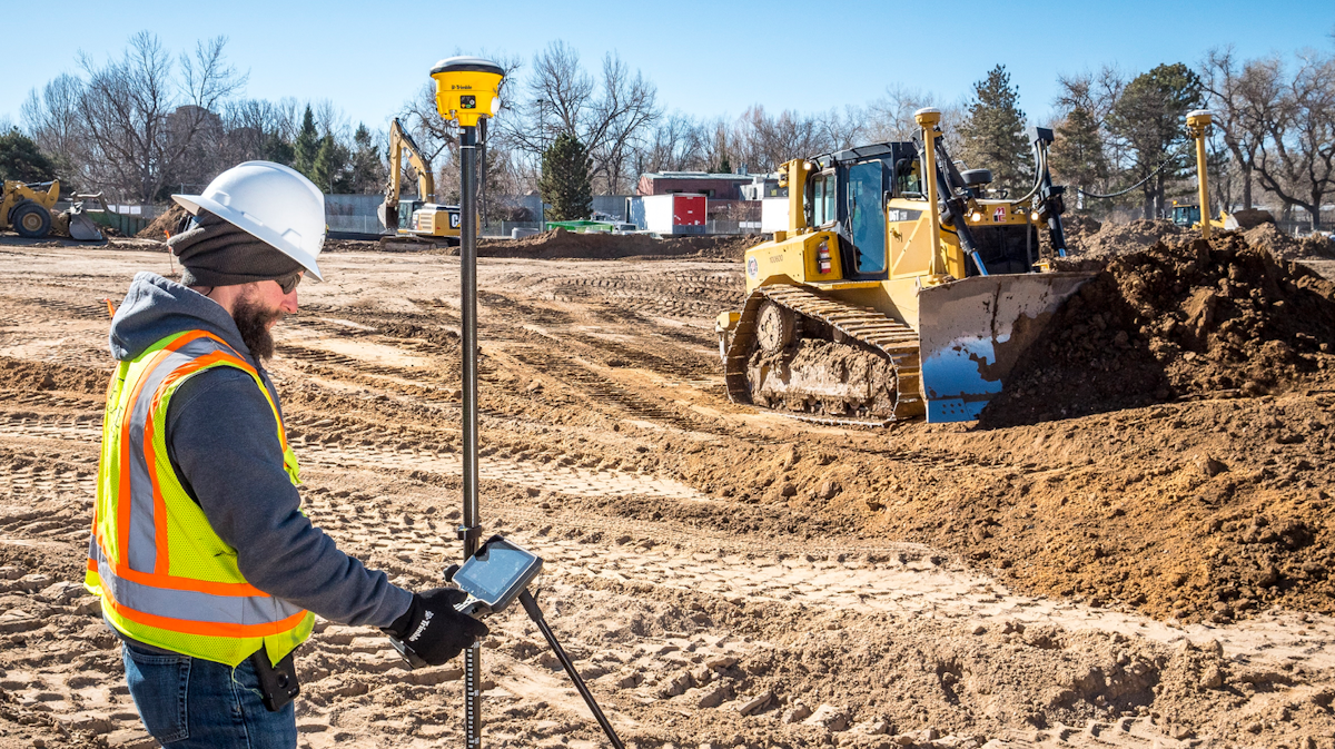 How GPS Rovers Improve Construction Project Management For Construction Pros