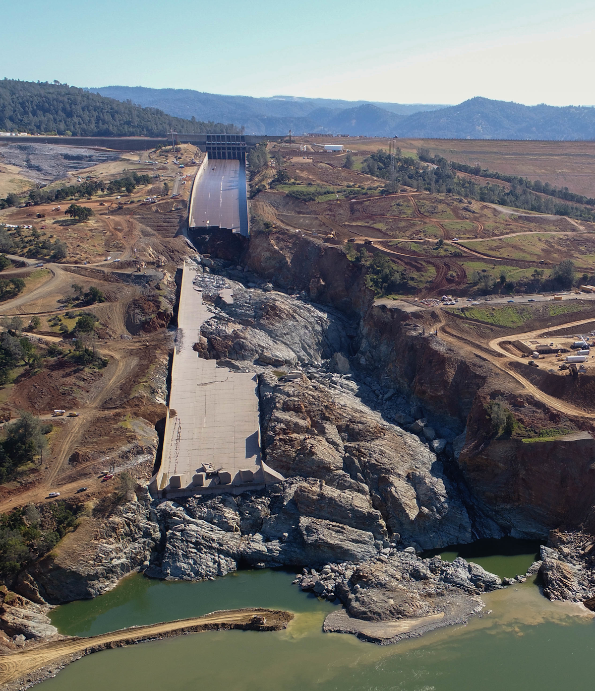 The Oroville Dam Spillway Incident | For Construction Pros