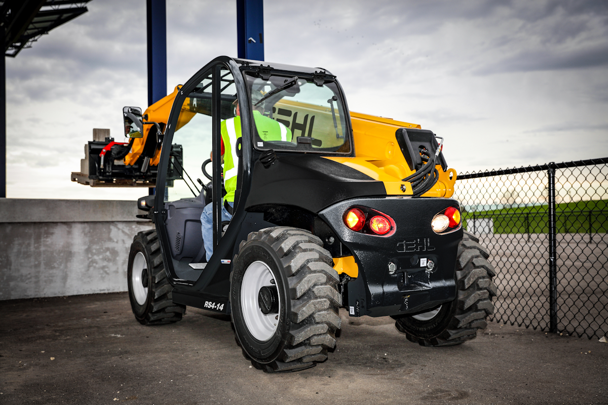 Telehandlers Reach Further Into High-Capacity and Compact Size Classes ...
