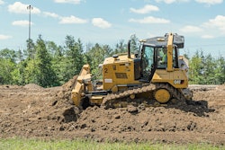 An optional third IMU is available either to enable pitch-controlled blade guidance or as an addition to improve automated grading on steep inclines.