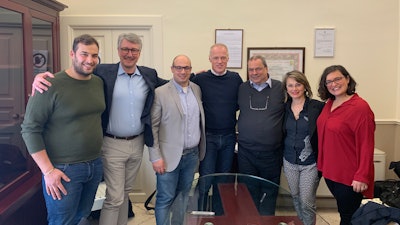 Thomas Friedrich, KINSHOFER president and CEO celebrates with Lifco and Hammer partners. Pictured, from left: Onofrio Modugno, Hammer partner; Erik Gabrielson, Vinge – Lifco RA; Valerio Modugno, MD Hammer; Thomas Friedrich, KINSHOFER president and CEO; Giovanni Modugno, Hammer partner; Giovanni and Valerio’s sisters.