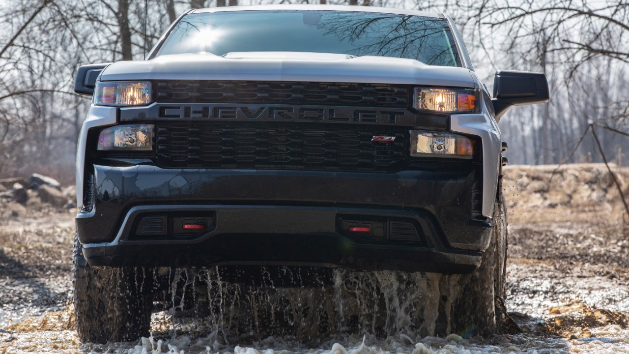 2020 chevrolet silverado trail boss accessories