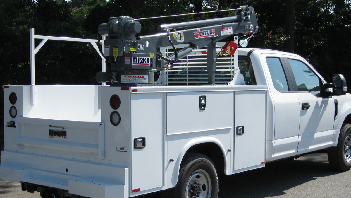 New Service Crane Options Can Solve Mechanics' Trucks Overweight