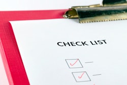 Checklist Istock Gettyimages 000001845847