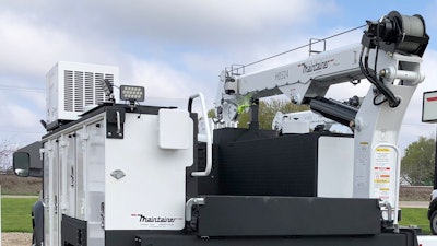 Maintainer H8524 Service Crane Rear