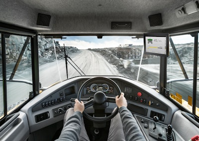 Haul Assist, powered by the Volvo Co-Pilot display, provides real-time load information so operators hit their targets every time.
