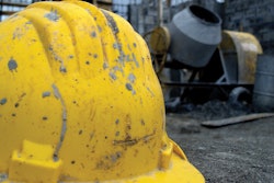 Hardhat I Stock 000002217059 Medium