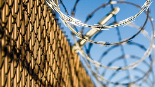 Border Fence Robert Hickerson Ht N0 L9 Osl88 Unsplash