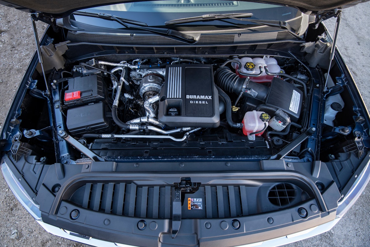 Duramax Diesel 2020 Chevrolet Silverado 1500 Achieves 33 mpg For Construction Pros