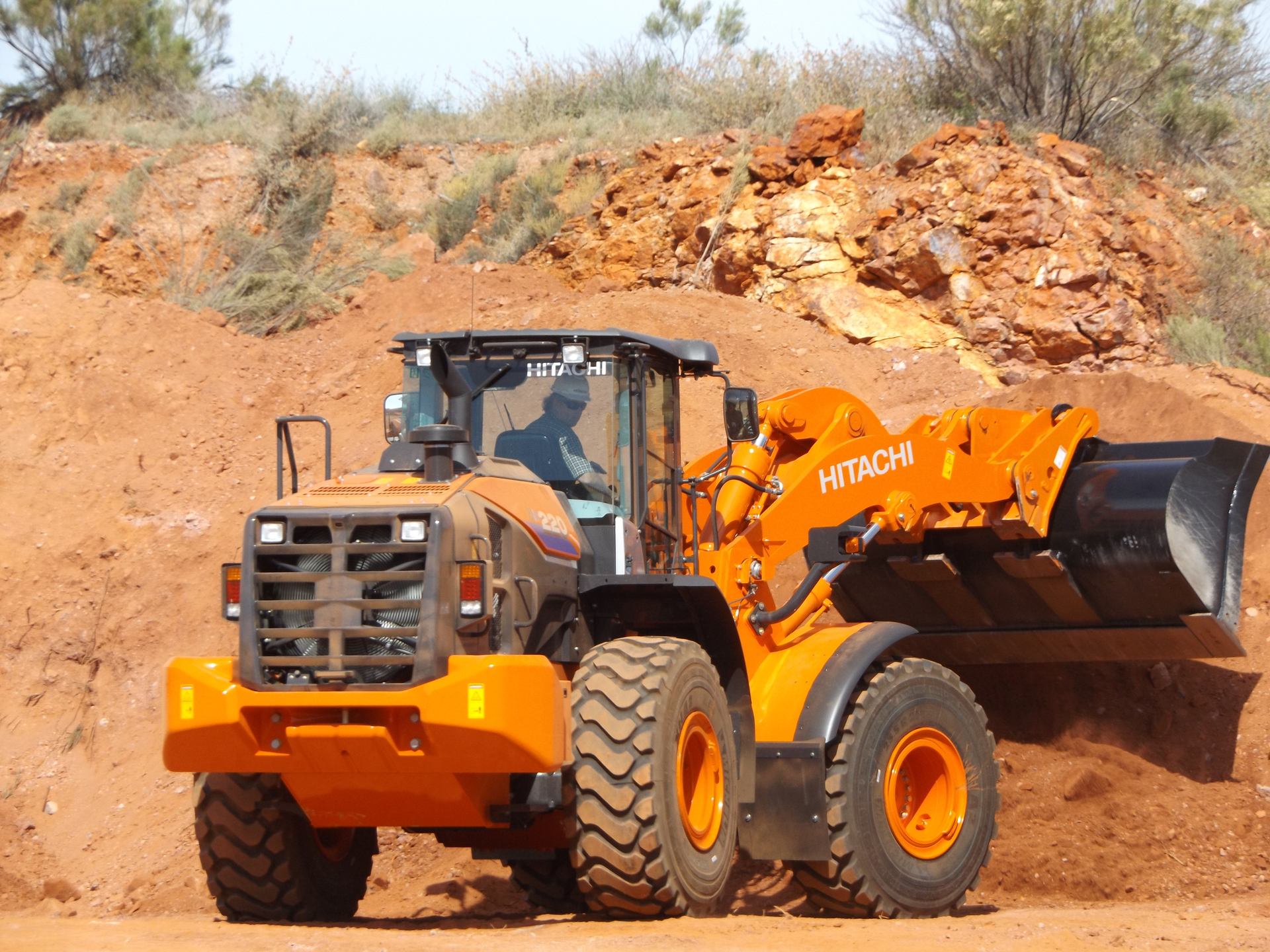 Hitachi ZW220-6 Wheel Loader | For Construction Pros