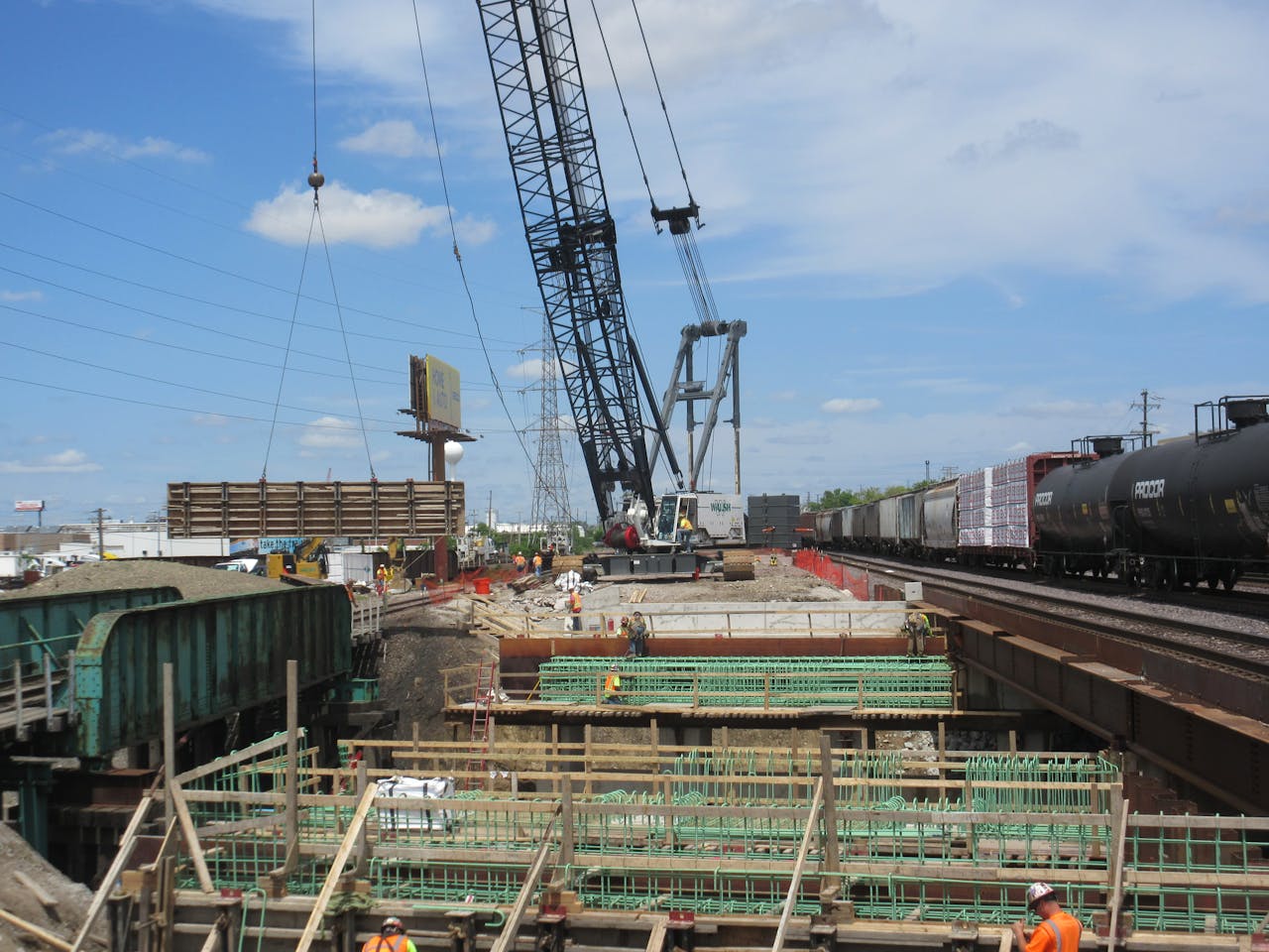 Contractor Keeps Workers Safe By Blocking Unnecessary Smartphone Use On The Job For Construction Pros